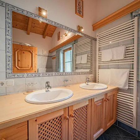 Andre 1 Apartament *